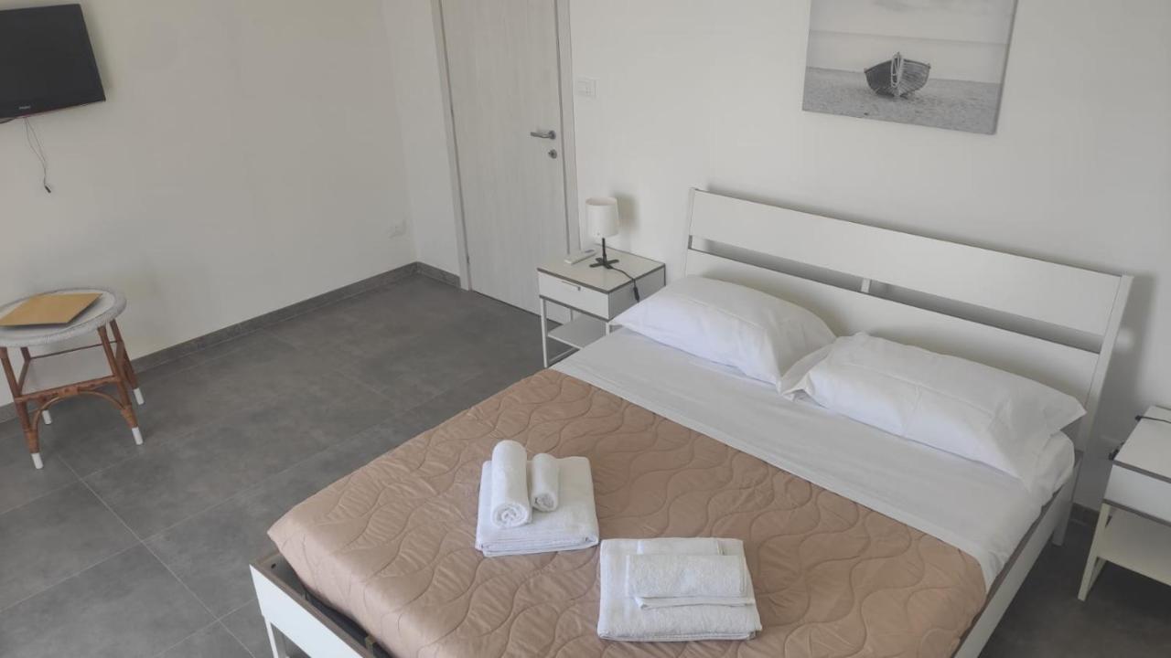 Silver House Монополі Екстер'єр фото